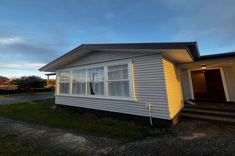 Photo of property in 23 Camden Street, Redwood, Christchurch, 8051