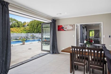 Photo of property in 2d Country Club Lane, Waiuku, 2123