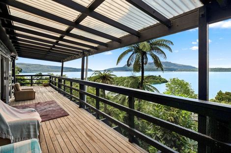 Photo of property in 62 Spencer Road, Lake Tarawera, Rotorua, 3076