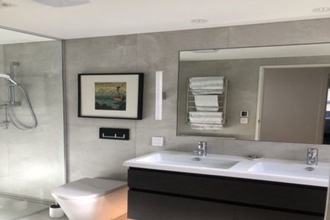 Photo of property in 2 Kerrera Lane, Jacks Point, Queenstown, 9371