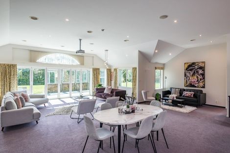 Photo of property in 39 Killalea Place, Paraparaumu, 5032