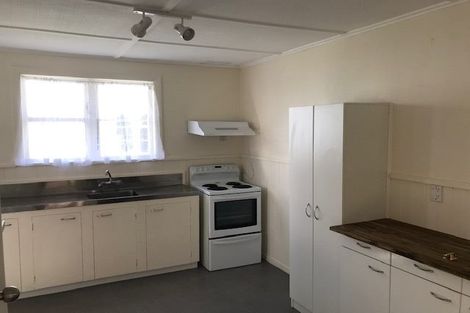 Photo of property in 132 Hakanoa Street, Huntly, 3700