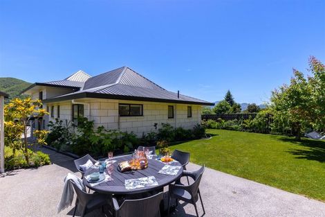 Photo of property in 108 Moana View Road, Waikawa, Picton, 7220