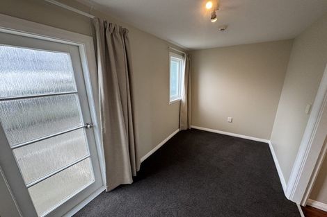 Photo of property in 77 Brougham Street, Mount Victoria, Wellington, 6011