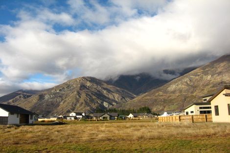 Photo of property in 18 Mavora Road, Lake Hayes, Queenstown, 9304