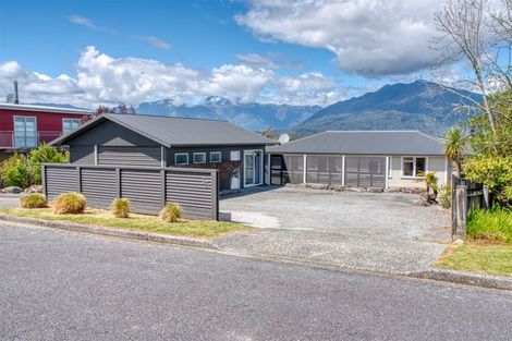 Photo of property in 42 Koe Street, Moana, 7872