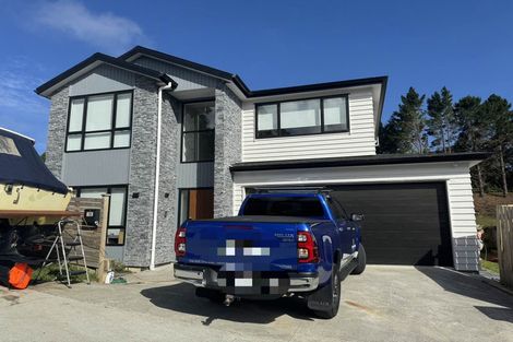 Photo of property in 10 Snuggery Loop, Orewa, 0931