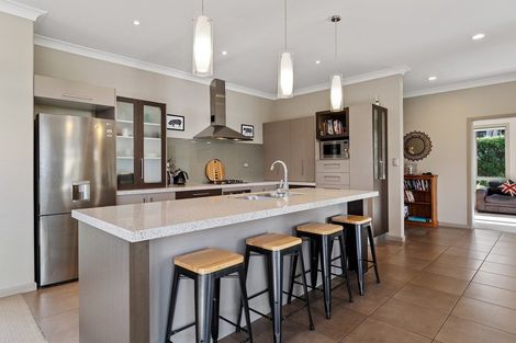 Photo of property in 124 Hamurana Road, Omokoroa, 3114