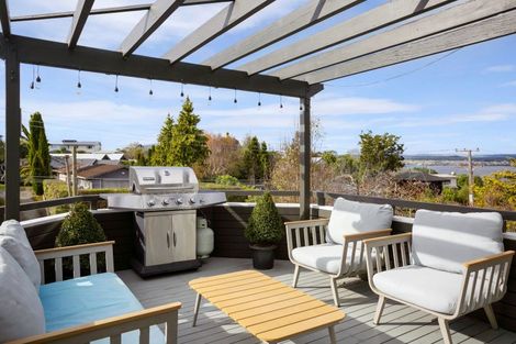 Photo of property in 742 Acacia Bay Road, Acacia Bay, Taupo, 3330