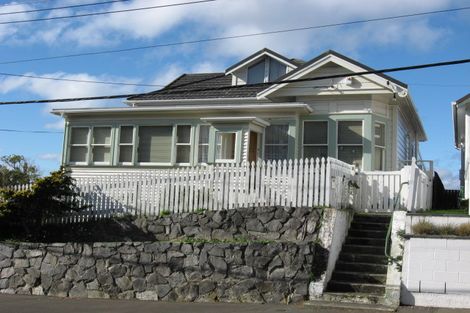 Photo of property in 5 Naughton Terrace, Kilbirnie, Wellington, 6022