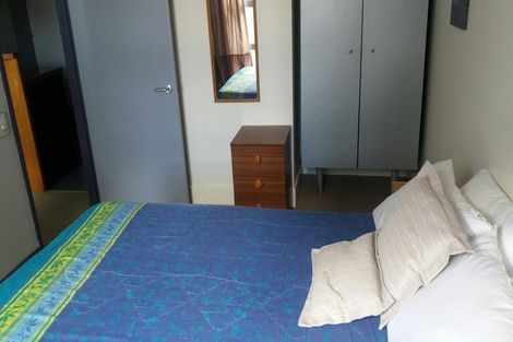 Photo of property in St Pauls Apartments, 42/43 Mulgrave Street, Thorndon, Wellington, 6011