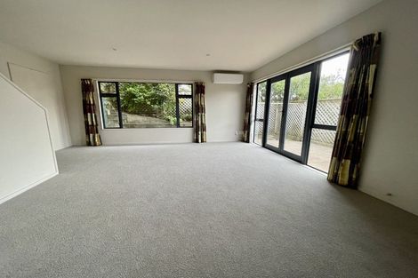 Photo of property in 15 Ira Street, Miramar, Wellington, 6022