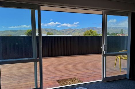 Photo of property in 28 Freyberg Avenue, Kurow, 9435