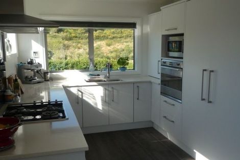 Photo of property in 18 Lakshmi Place, Khandallah, Wellington, 6035