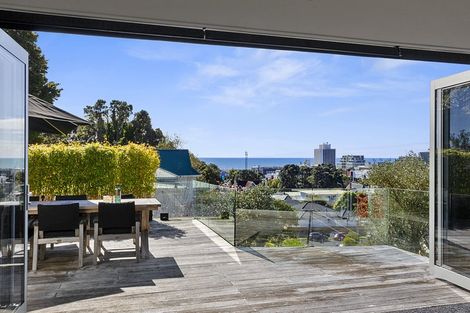 Photo of property in 86 Brougham Street, New Plymouth, 4310