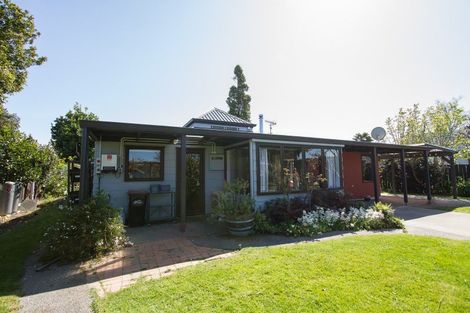 Photo of property in 21 Upham Crescent, Taradale, Napier, 4112