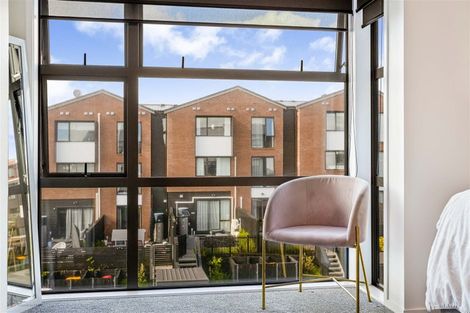 Photo of property in 8 Raranga Lane, Hobsonville, Auckland, 0616