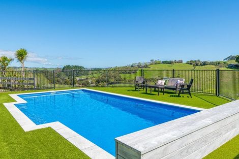 Photo of property in 883 Haruru Road, Wainui, Kaukapakapa, 0873