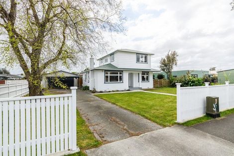 Photo of property in 33 College Street, Awapuni, Palmerston North, 4412