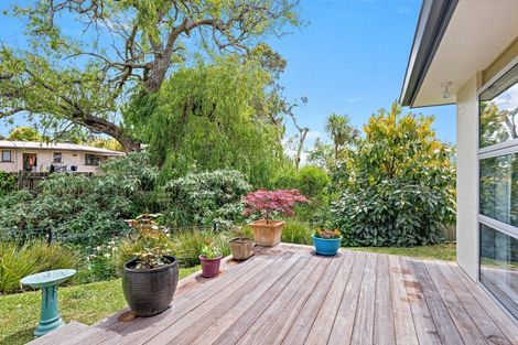 Photo of property in 32 Fairwater Road, Warkworth, 0910