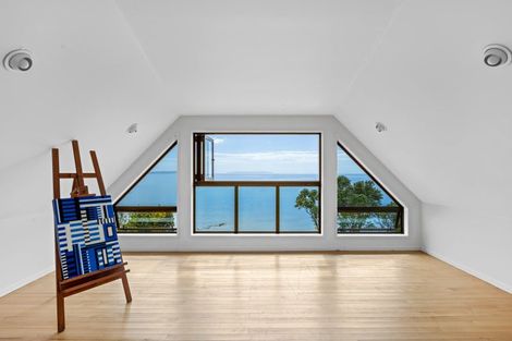 Photo of property in 6 Cliff Road, Torbay, Auckland, 0630