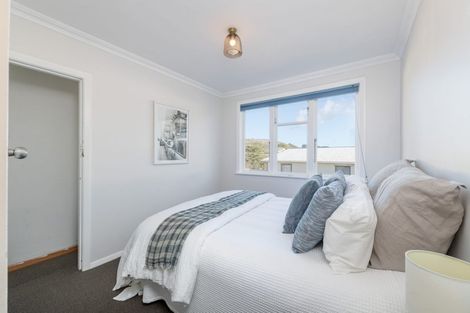 Photo of property in 23 Dorset Grove, Cannons Creek, Porirua, 5024