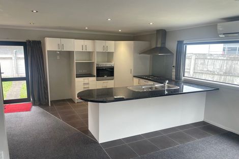 Photo of property in 35 Wilford Street, Wallaceville, Upper Hutt, 5018