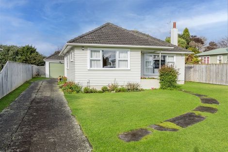 Photo of property in 16 Gardener Street, Levin, 5510