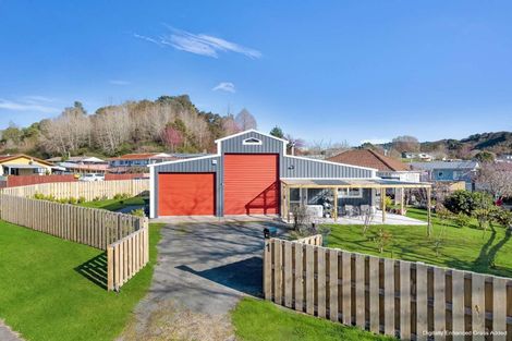 Photo of property in 1 Owen Road, Kawerau, 3127