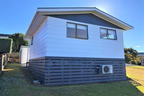 Photo of property in 16 Matai Place, Balclutha, 9230