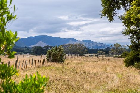 Photo of property in 80 Johnston Street, Featherston, 5710