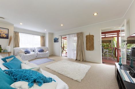 Photo of property in 1/79 Flanshaw Road, Te Atatu South, Auckland, 0610