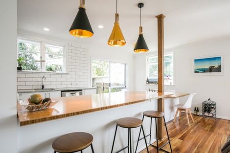 Photo of property in 2 Seddon Crescent, Marewa, Napier, 4110