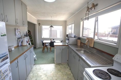 Photo of property in 103b Ocean Road, Whangamata, 3620