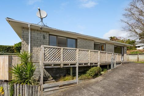 Photo of property in 2/22 Dartmoor Avenue, Westown, New Plymouth, 4310