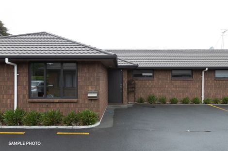 Photo of property in 4/108 Old Farm Road, Hamilton East, Hamilton, 3216