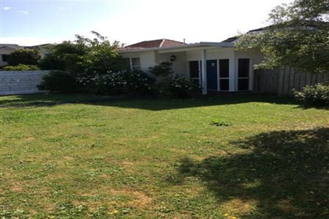 Photo of property in 13 Mahoe Street, Eastbourne, Lower Hutt, 5013