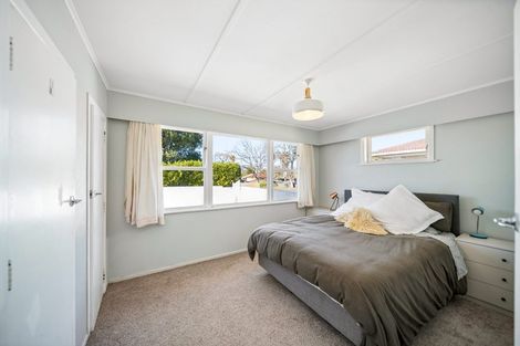 Photo of property in 21 Kayes Road, Pukekohe, 2120