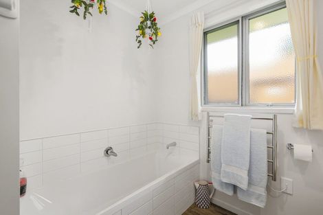 Photo of property in 98b Tirau Street, Putaruru, 3411