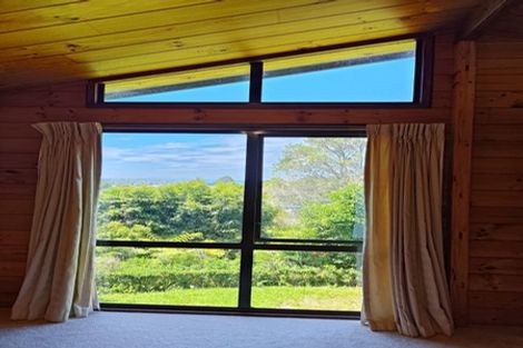 Photo of property in 179 Browns Bay Road, Browns Bay, Auckland, 0630