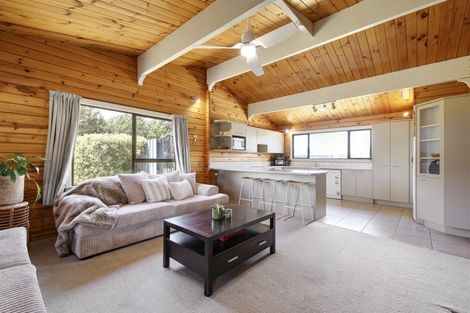 Photo of property in 20 Pears Road, Sefton, Rangiora, 7477