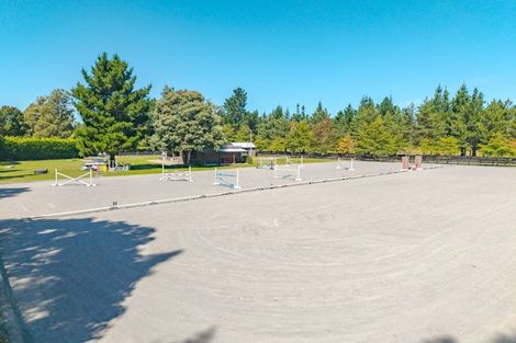 Photo of property in 32 Scarlet Oak Drive, West Melton, Christchurch, 7676