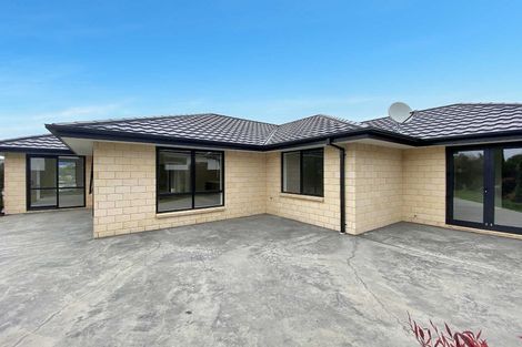 Photo of property in 27 Euphrasie Drive, Aidanfield, Christchurch, 8025