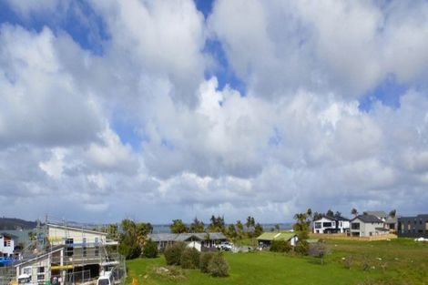 Photo of property in 13 Habitat Place, Hobsonville, Auckland, 0616