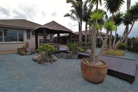 Photo of property in 36 Stranraer Crescent, Wattle Downs, Auckland, 2103