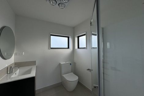 Photo of property in 16 Elegant Lane, Ranui, Auckland, 0612