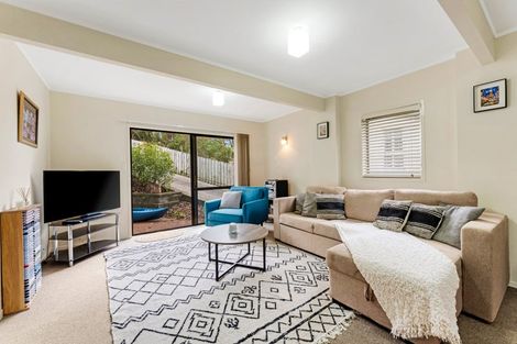 Photo of property in 16 Stredwick Drive, Torbay, Auckland, 0630