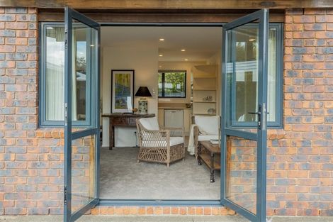 Photo of property in 2 Harrods Court, Ilam, Christchurch, 8053