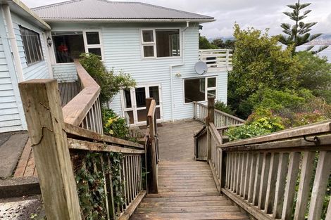 Photo of property in 62 Onslow Road, Khandallah, Wellington, 6035