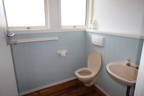 Photo of property in 42 Long Melford Road, Awapuni, Palmerston North, 4412